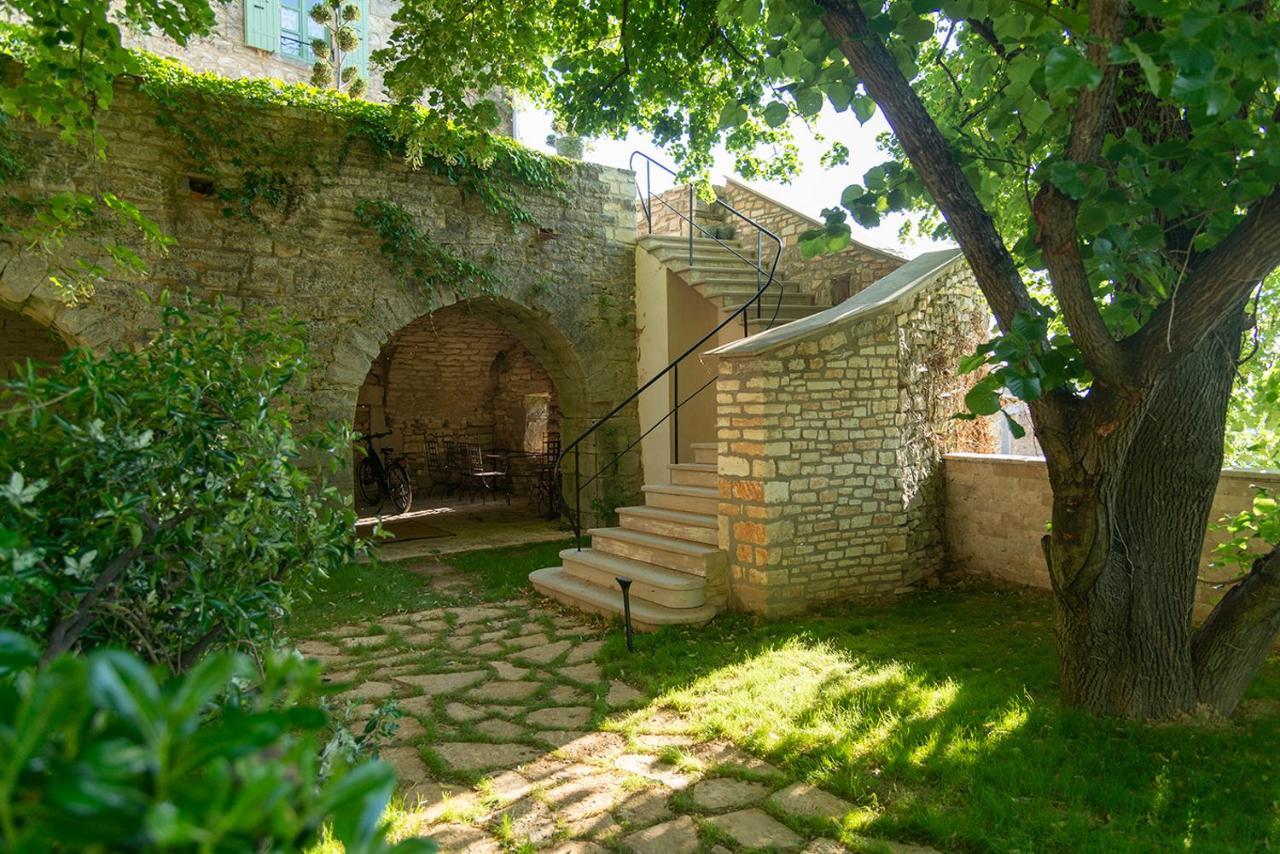 Maison D'Hotes La Gourguille Баржак Экстерьер фото